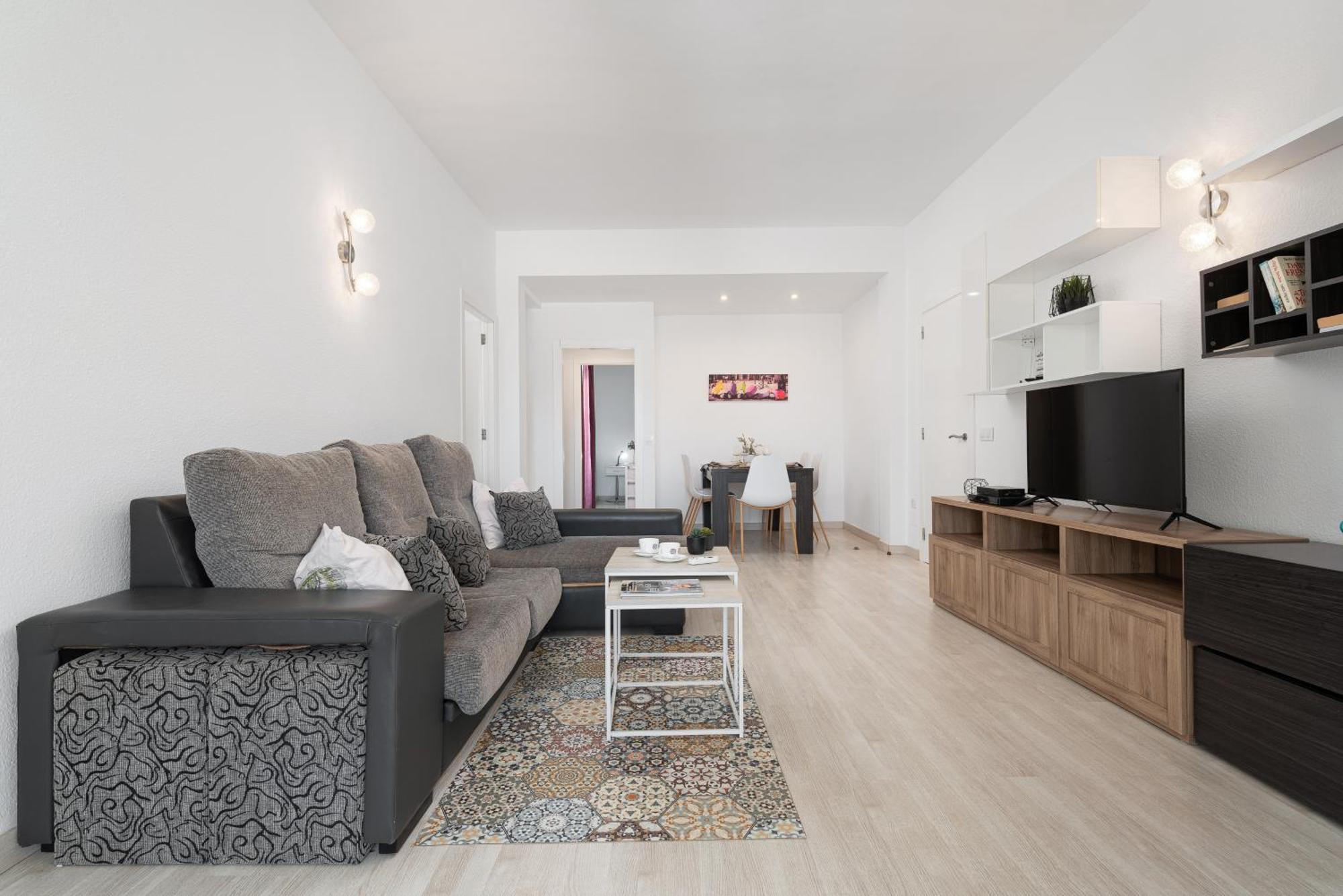 פורט ד'אלקודיה Apartment Xara Torres, At The Beach Of Alcudia מראה חיצוני תמונה