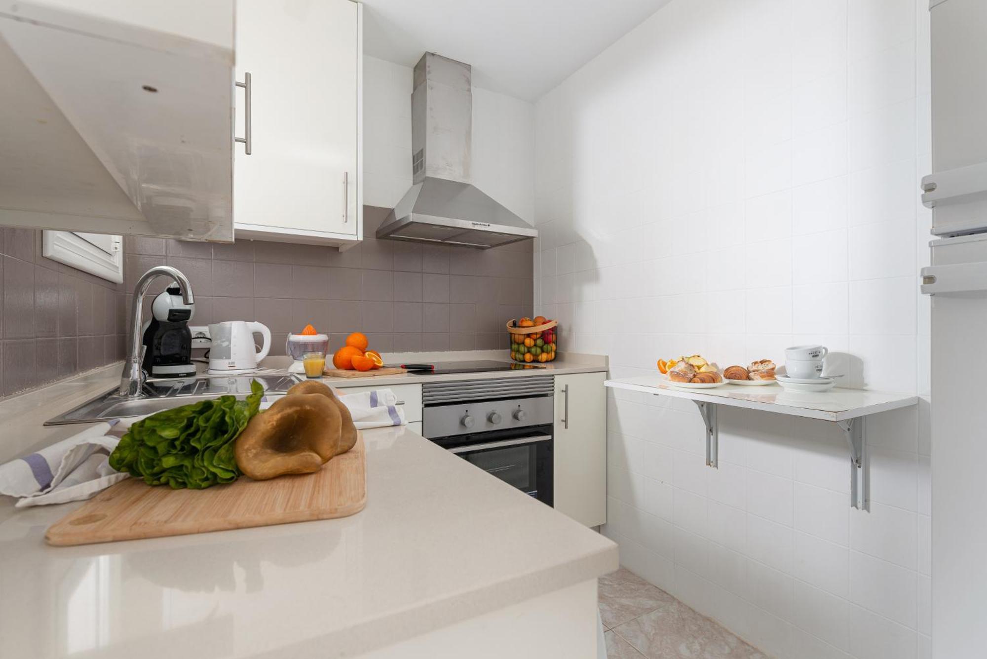 פורט ד'אלקודיה Apartment Xara Torres, At The Beach Of Alcudia מראה חיצוני תמונה