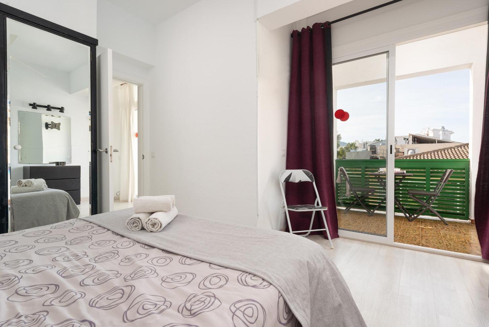 פורט ד'אלקודיה Apartment Xara Torres, At The Beach Of Alcudia מראה חיצוני תמונה